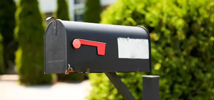 Secure Mailboxes for Packages Hercules